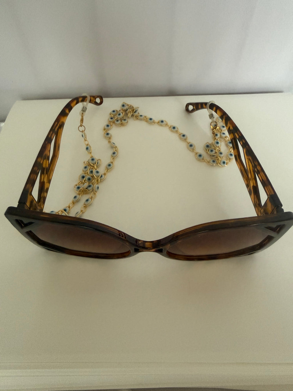 Sunglasses +Chain Set